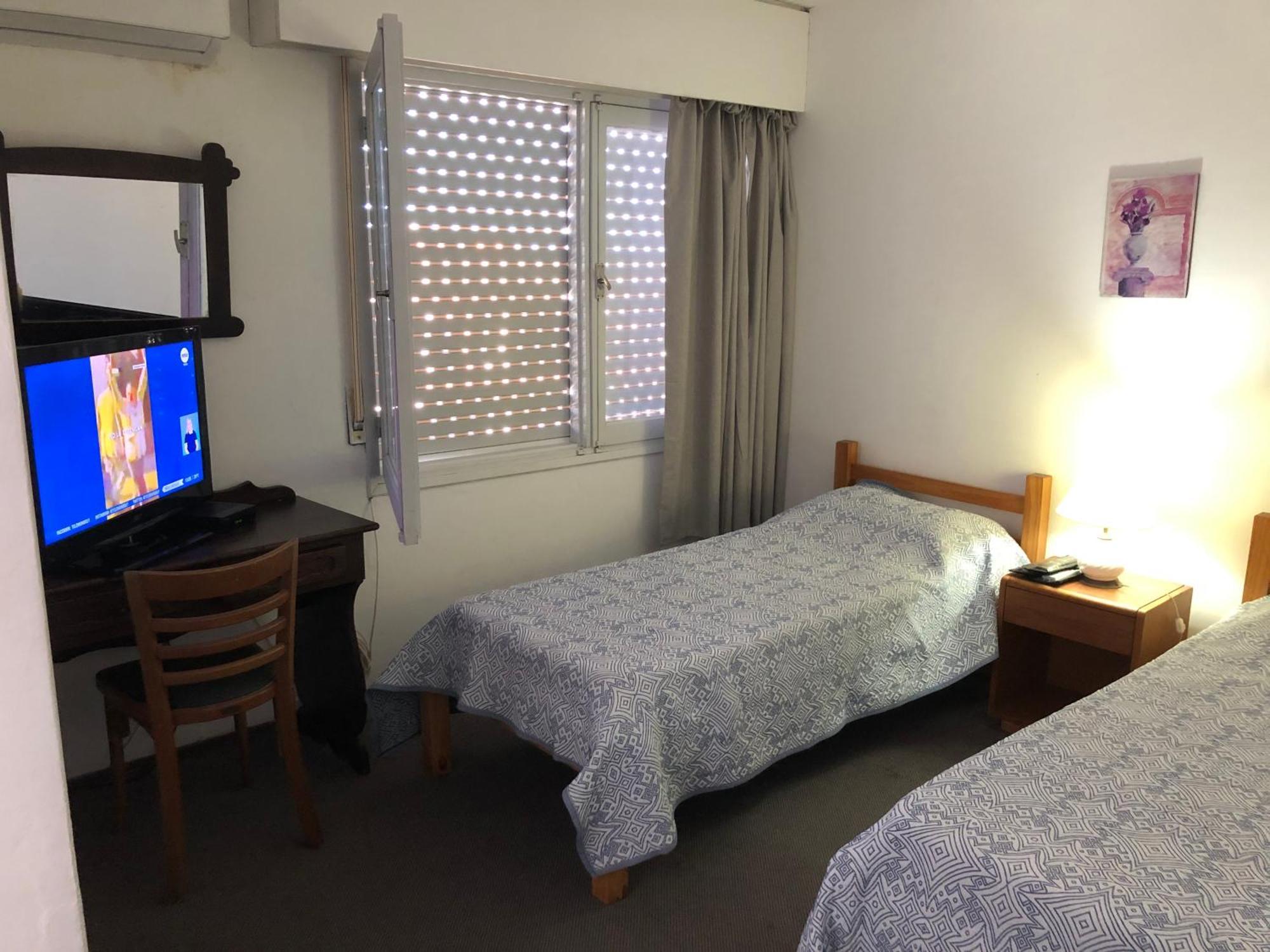 Hotel Gaudi Punta del Este Buitenkant foto